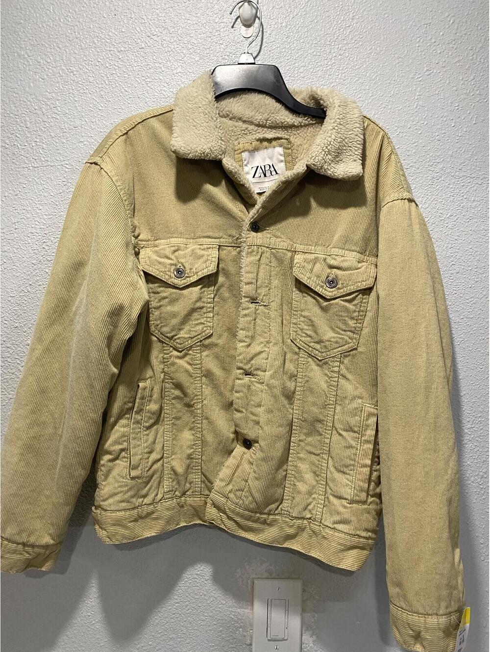 ZARA Beige Sherpa Lined Denim Jacket Size M